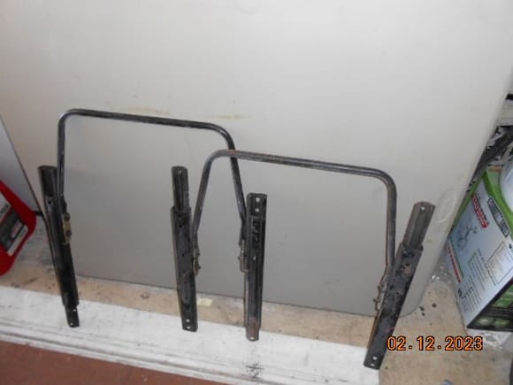 85 XJS Left and Right seat rails
