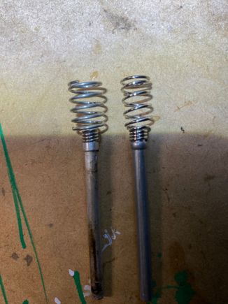 The rod from the coils in my car on the left and the rod from the new boots on the right. Old one has a slightly thicker diameter spring coil with a slightly larger radius on the spring. Rods seemed very similar. I think my old one is just so slightly heavier.