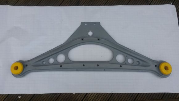 Subframe Shotblast. Zinc primer. 2-Part epoxy mastic topcoat. Polybushed