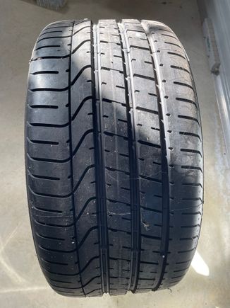 Varuna 20x10.5 inch Rear Wheel Gloss Black ET62 - New Pirelli P Zero "J" spec tyre.