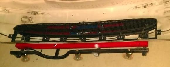 Installed Black SS mesh in back of the lower divider. Wife and I didn't like the looks of the mesh in place of the divider.