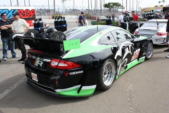 Crazy upside down J struts for rear wing