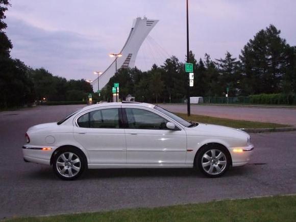Beauty in front of Montreal's Olympic Stadium!
