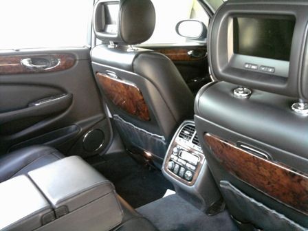 Jaguar XJ8 Vanden Plas