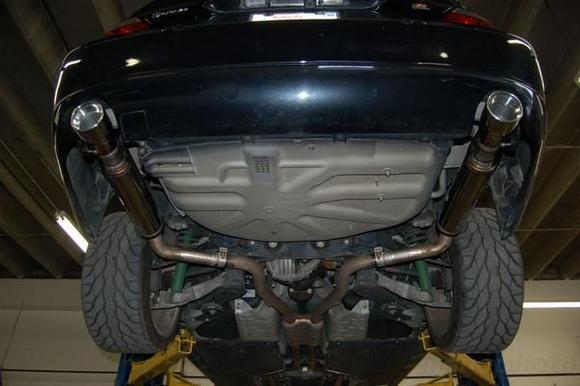 New exhaust, custom welded by a buddy of mine.