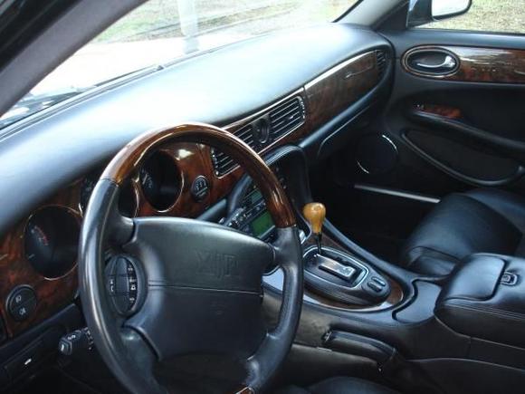 Mary's XJR Jaguar (6)