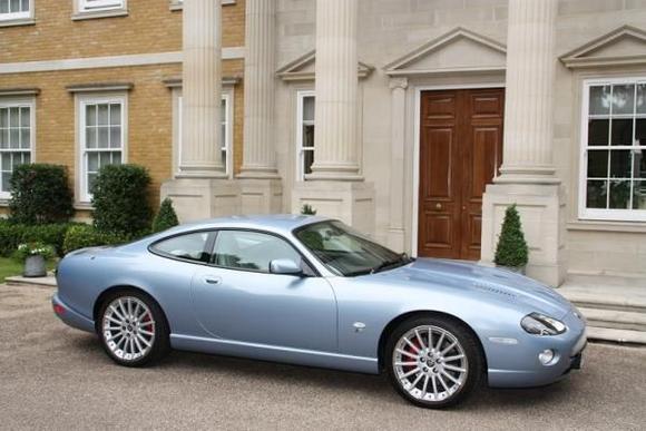 Could do to sit 1" lower, Jaguar.