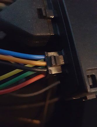 Standard 6 pin connector from T605