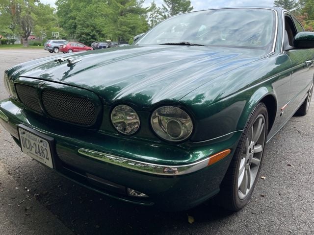 2004 Jaguar XJR - Rare/low mileage '04 jaguar racing green xjr - Used - VIN SAJWA73B24TG19429 - 46,000 Miles - 8 cyl - 2WD - Automatic - Sedan - Other - Washington Dc, DC 20016, United States