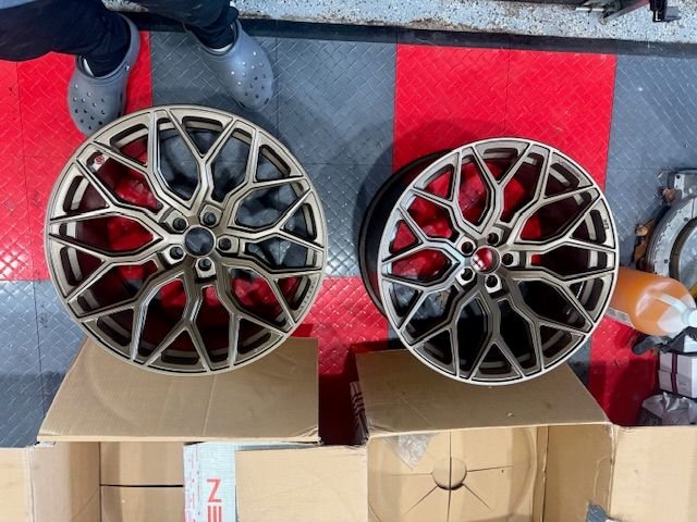 Wheels and Tires/Axles - 5X108 Vossen HF-2 2-20X9” 2-20x11” Satin Bronze set - New - -1 to 2027  All Models - -1 to 2027  All Models - West Harrison, NY 10604, United States