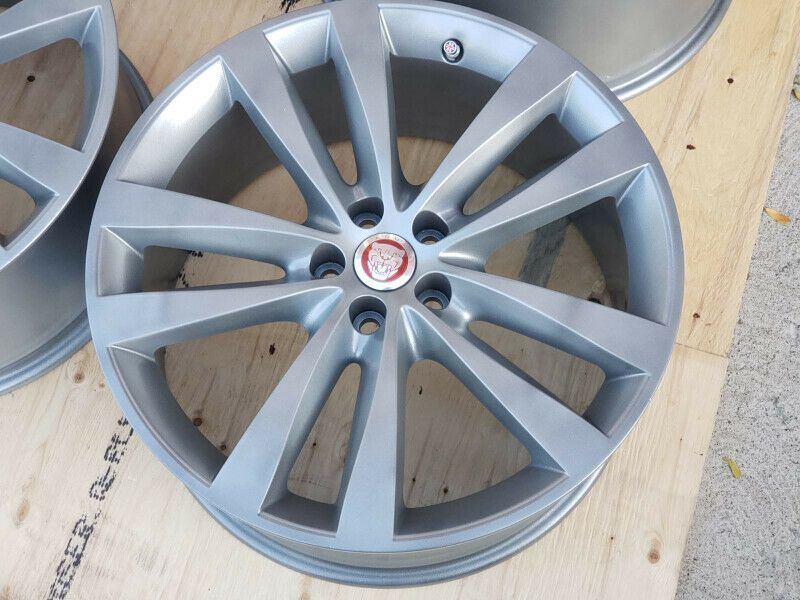 Wheels and Tires/Axles - ORIGINAL Jaguar "Venom" 20 Inch - Staggered Rims - W/TPMS Sensor - New - All Years Jaguar All Models - Toronto, ON L7A0T7, Canada