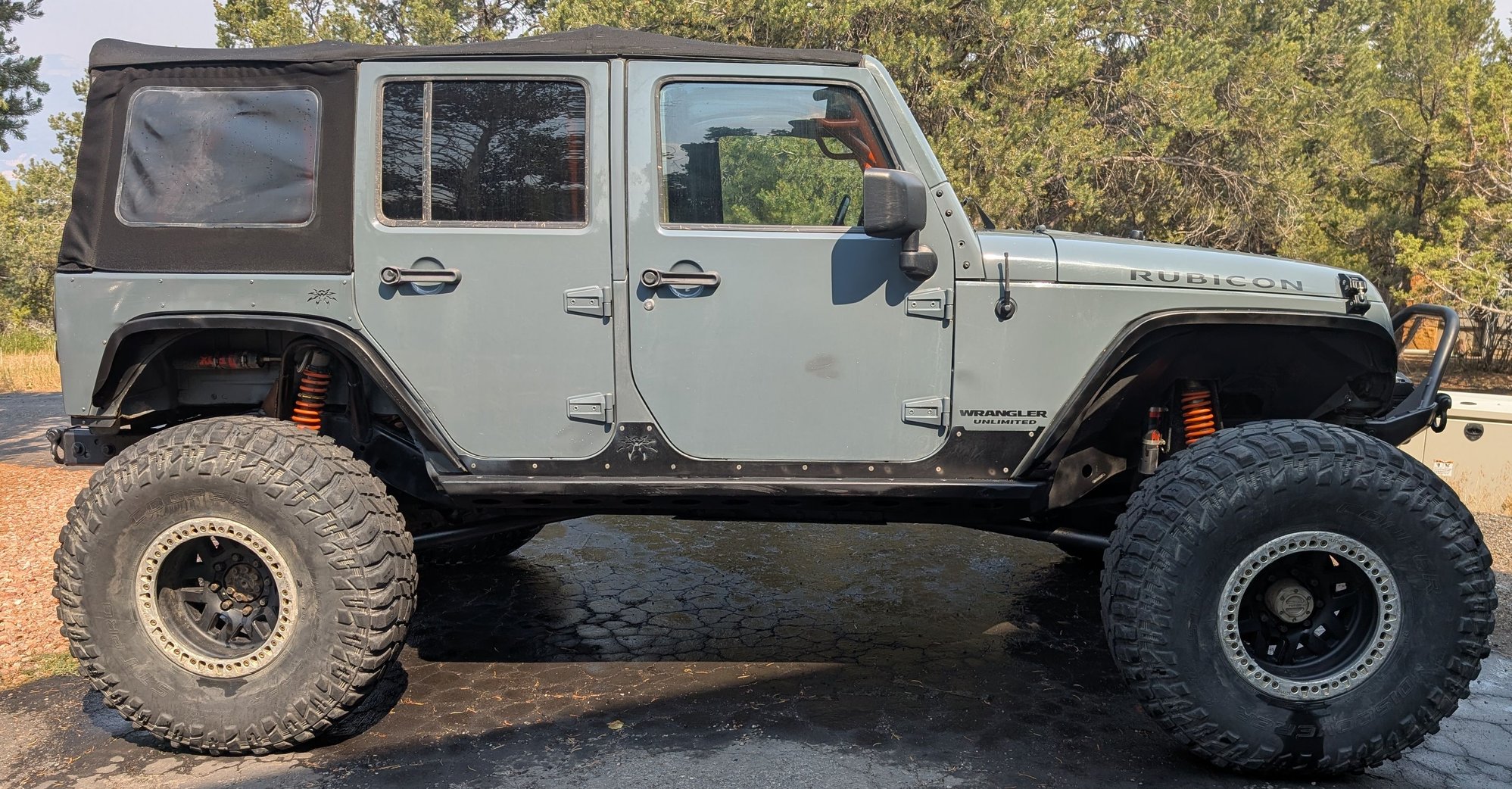 2015 Jeep Wrangler - 2015 Anvil Jeep Wrangler JKU Rubicon - Used - VIN 1C4BJWFG8FL686549 - 104,500 Miles - 6 cyl - 4WD - Automatic - SUV - Blue - Ridgway, CO 81432, United States