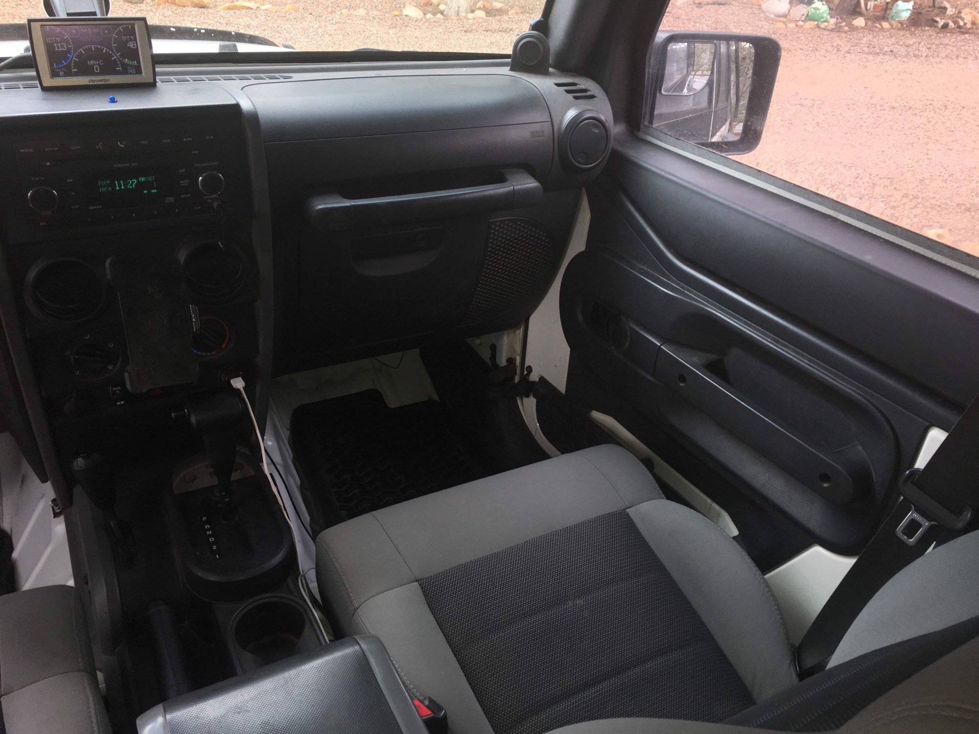 2008 Jeep Wrangler - 2008 Bombproof JKU w/ ProRocks $21,500 - Used - VIN 12345678910111213 - 138,000 Miles - 4 cyl - 4WD - Automatic - SUV - White - Phoenix, AZ 85363, United States