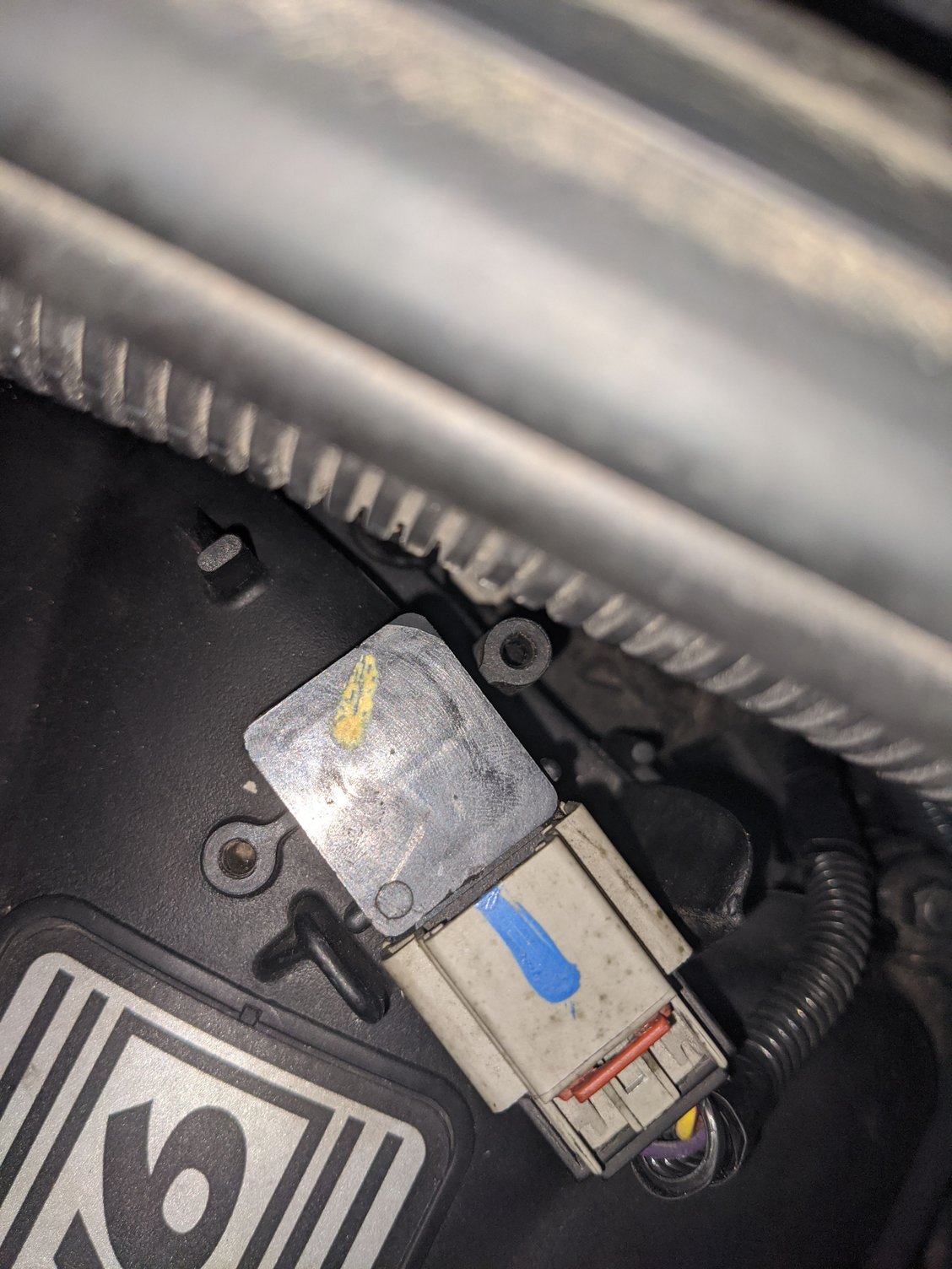 Help identifying plug - JK-Forum.com - The top destination for Jeep JK