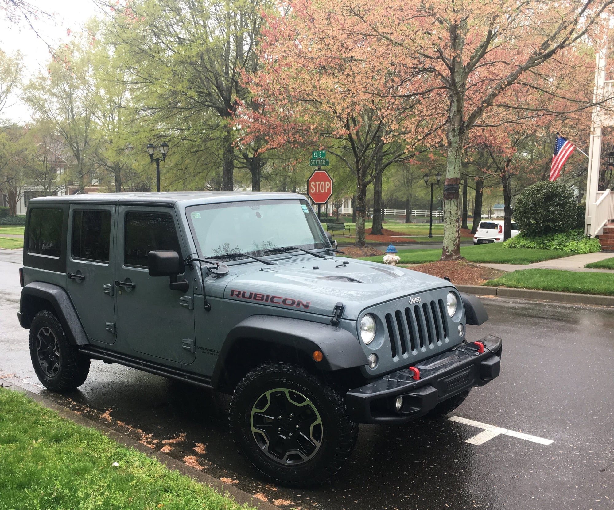 2015 Jeep  - 2015 Jeep Wrangler Unlimited Rubicon Hardrock Anvil Black 6 speed - Used - VIN 1C4BJWFG0FL655814 - 30,000 Miles - 6 cyl - 4WD - Manual - SUV - Gray - Fort Mill, SC 29708, United States