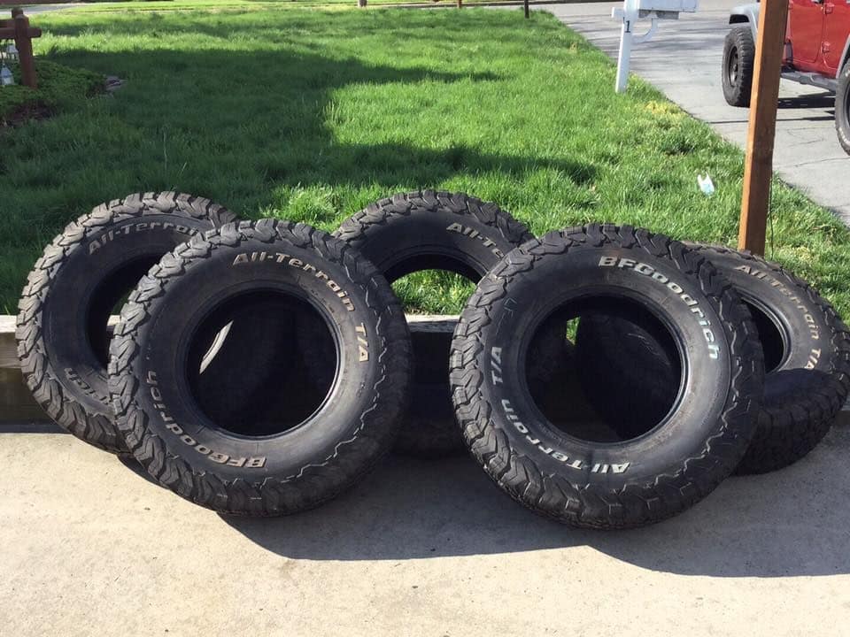 Wheels and Tires/Axles - (5) 35x12.50R17 BF Goodrich All Terrains - Used - Swedesboro, NJ 08085, United States