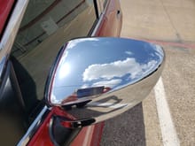 Chrome caps on side mirror