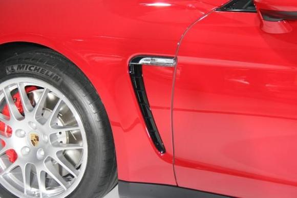 2013 Porsche Panamera GTS 4