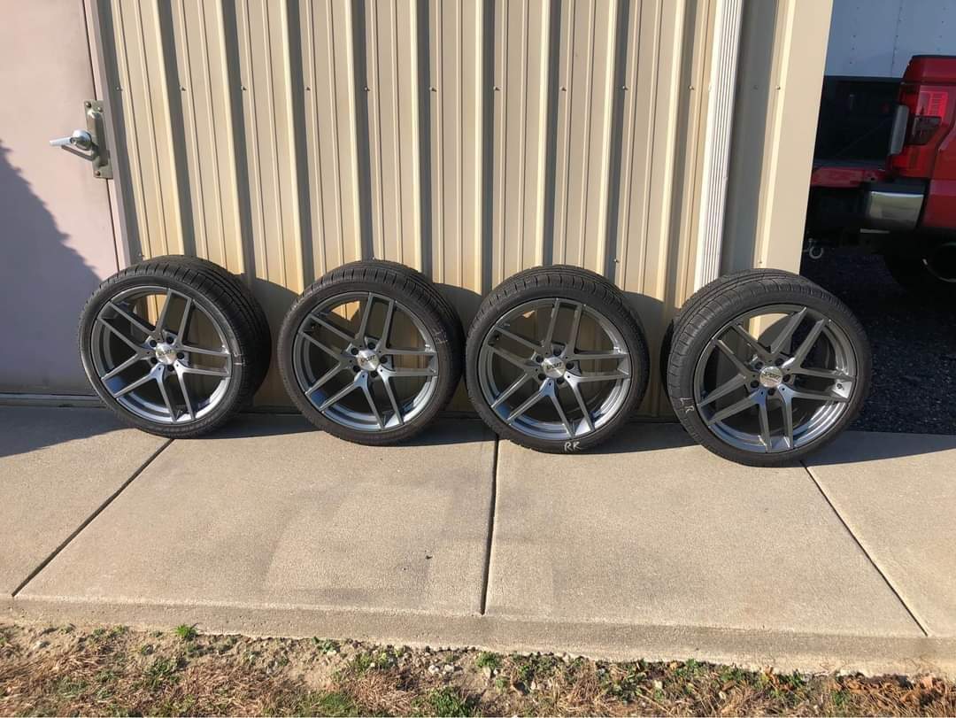 Wheels and Tires/Axles - Mercedes CLS63 AMG / E63 AMG WINTER wheels and tires - Used - 2012 to 2018 Mercedes-Benz CLS63 AMG S - 2012 to 2018 Mercedes-Benz E63 AMG S - Lake Forest, IL 60045, United States