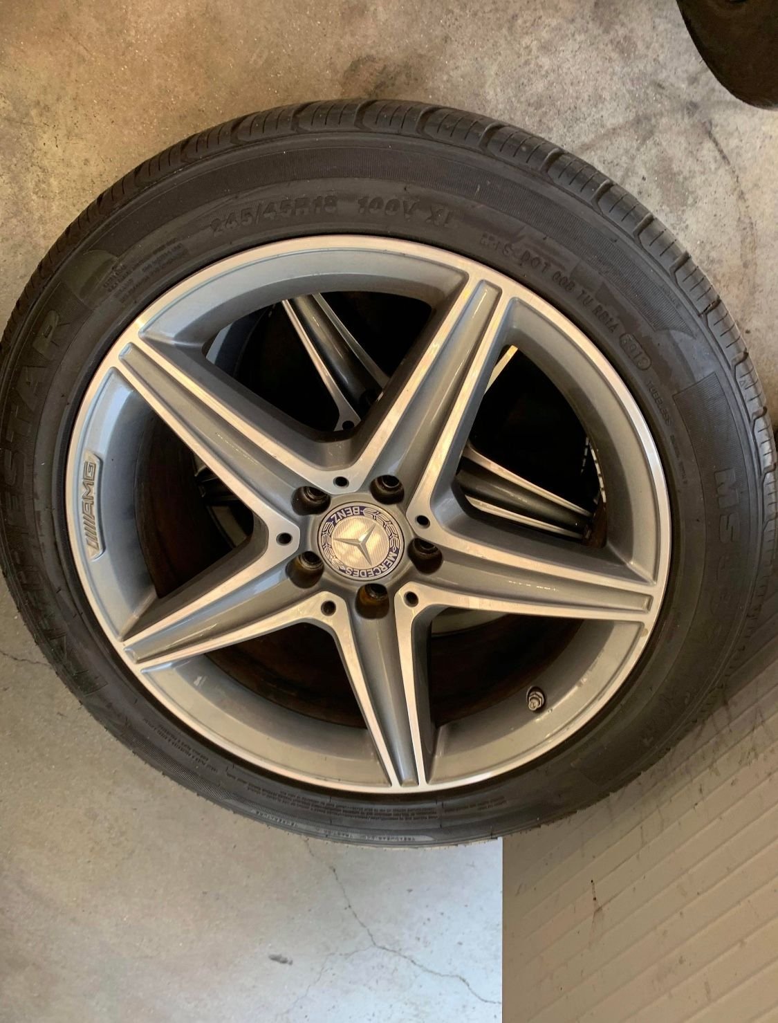 Wheels and Tires/Axles - OEM 18" 5 Spoke AMG Wheels - Used - 2015 to 2020 Mercedes-Benz E300 - 2015 to 2020 Mercedes-Benz E350 - San Antonio, TX 78255, United States