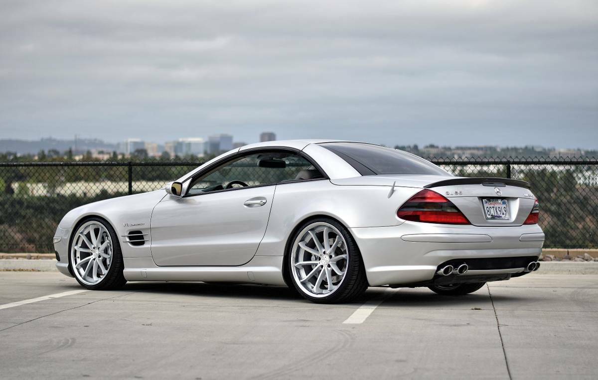 2004 Mercedes-Benz SL55 AMG - GORGEOUS 600 HP SL55 Hard Top Convertible - Used - VIN WDBSK74F04F077155 - 98,000 Miles - 8 cyl - 2WD - Automatic - Convertible - Silver - St. Simons Island, GA 32522, United States