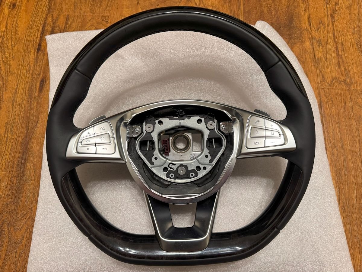 Interior/Upholstery - W222 Black ash steering wheel - Used - 2016 to 2018 Mercedes-Benz S-Class - Monrovia, CA 91010, United States