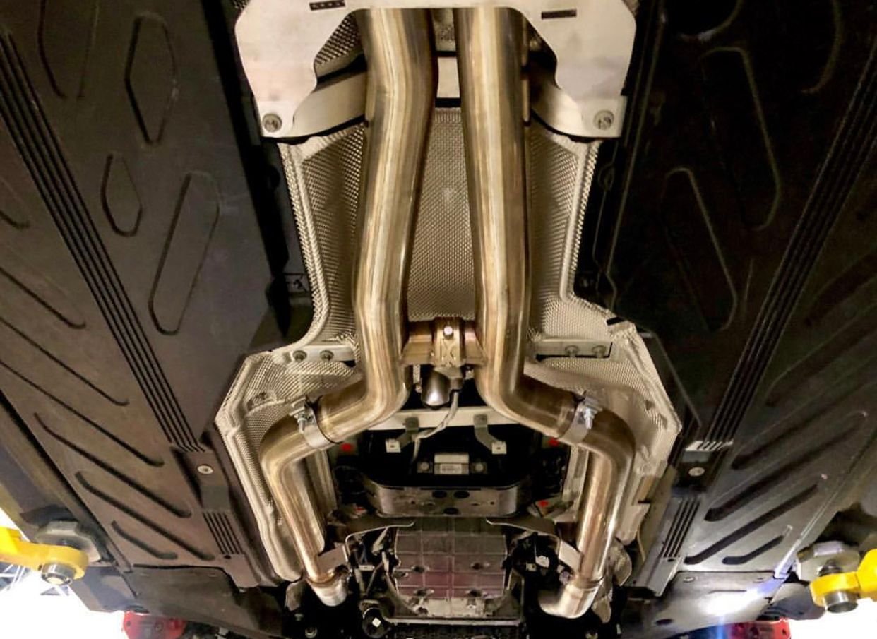 Engine - Exhaust - AWE track edition exhaust for W205 C63 coupes. - Used - 2017 to 2020 Mercedes-Benz C63 AMG S - Chicago, IL 60139, United States