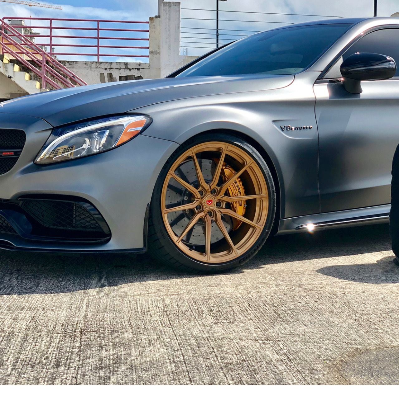 Brakes - W205 Mercedes C63s Carbon Ceramic Brakes Front, and rear with 2 piece Floating rotors - Used - 2018 to 2019 Mercedes-Benz C63 AMG S - Miami, FL 33185, United States