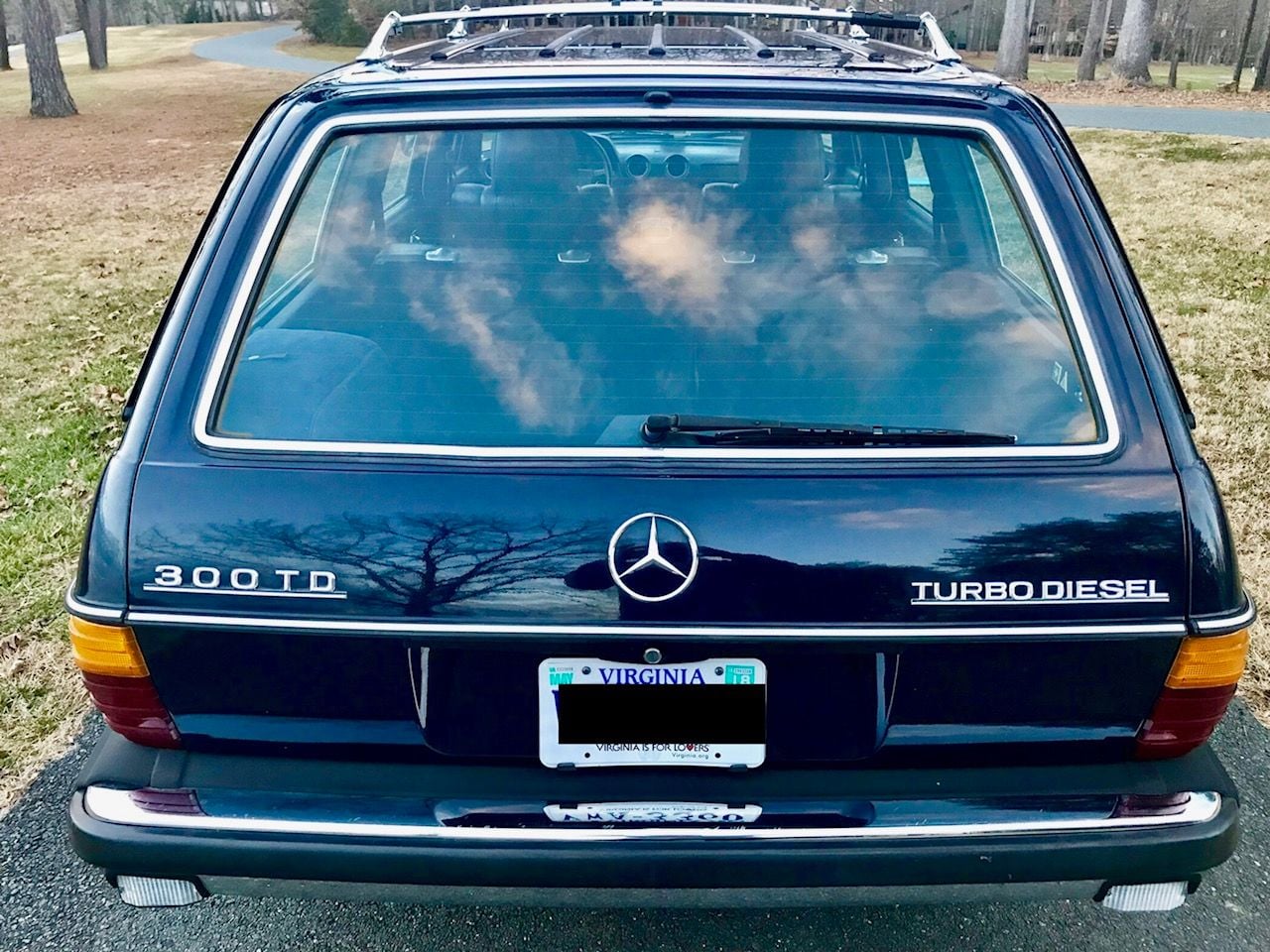 1985 Mercedes-Benz 300TD - 1985 Mercedes Benz 300TD, Great condition, Runs Well! - Used - VIN WRBAB93CXFF040373 - 240,000 Miles - 5 cyl - 2WD - Automatic - Wagon - Blue - Charlottesville, VA 22901, United States