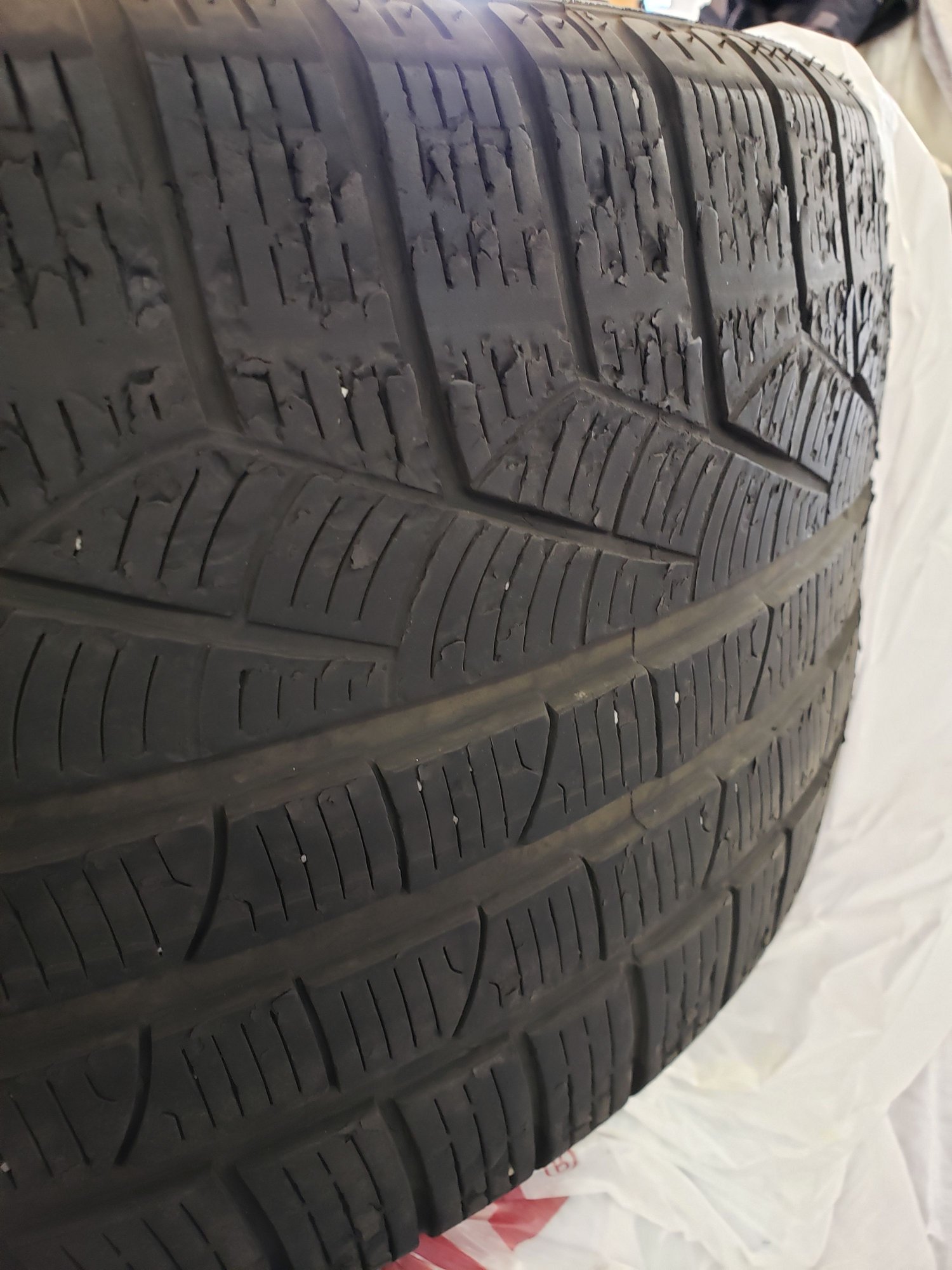 Wheels and Tires/Axles - Set of Pirelli Sottozero winter snow tires - staggered - Used - 0  All Models - Albuquerque, NM 87114, United States