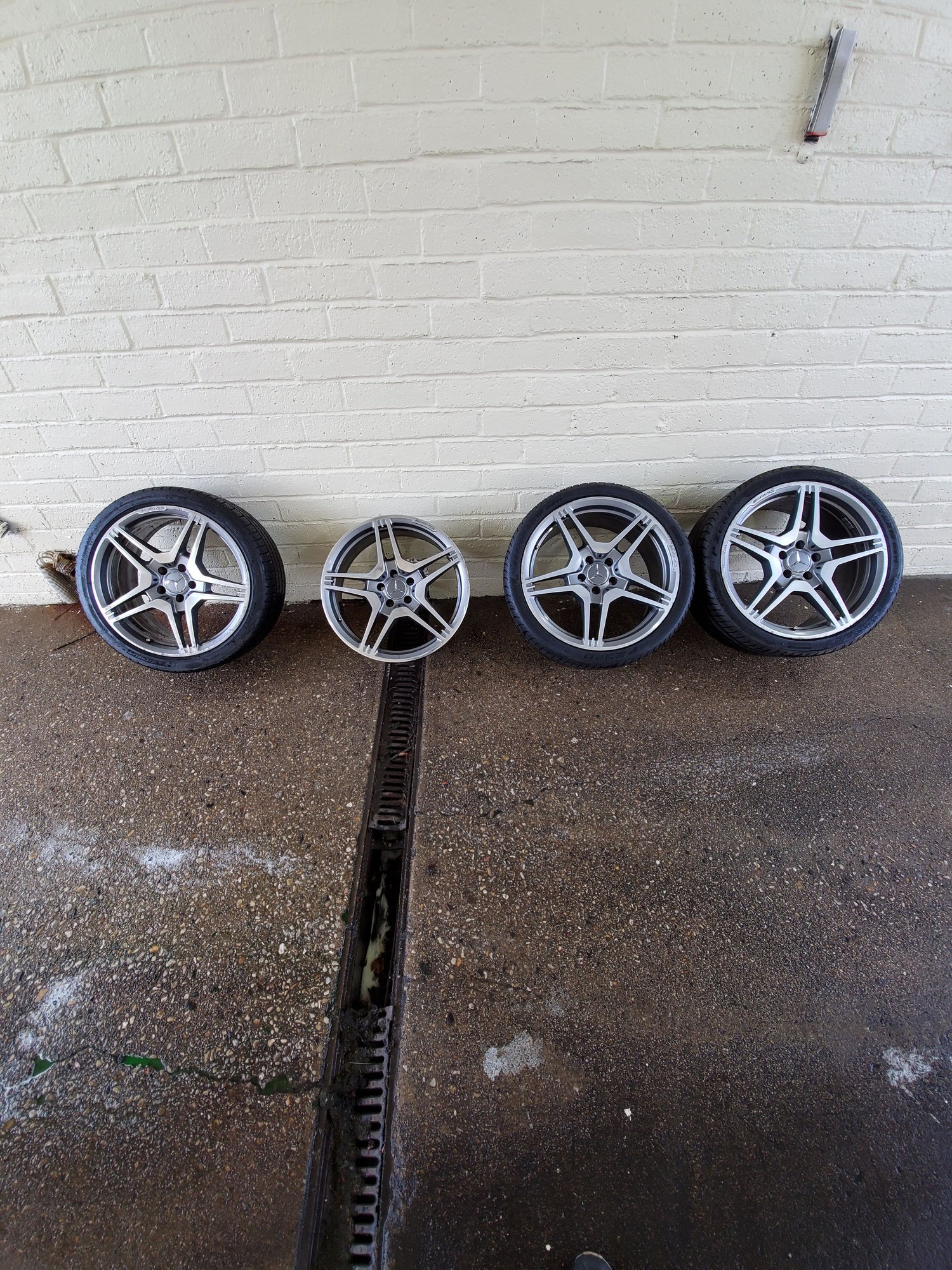 Wheels and Tires/Axles - CLS 63 and SL 55 wheels for sale - Used - 2012 to 2014 Mercedes-Benz CLS63 AMG - 2004 to 2008 Mercedes-Benz SL55 AMG - Northbrook, IL 60062, United States