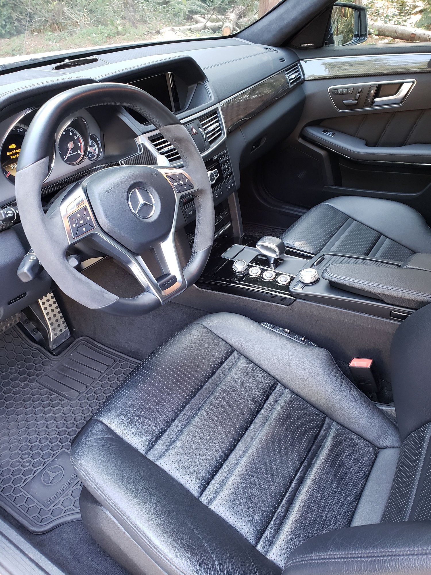 2012 Mercedes-Benz E63 AMG - 2012 Mercedes E63 AMG 31k miles/matte white/P30 pkg & more!! - Used - VIN WDDHF7EB6CA582811 - 31,778 Miles - 8 cyl - 2WD - Automatic - Sedan - White - Seattle, WA 98115, United States