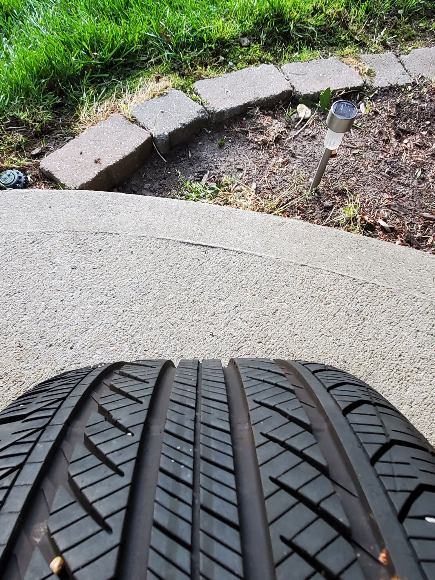 Wheels and Tires/Axles - Continental ProContact GX SSR tires, 18 inch, Staggered - Used - 2017 to 2020 Mercedes-Benz C43 AMG - Moseley, VA 23120, United States