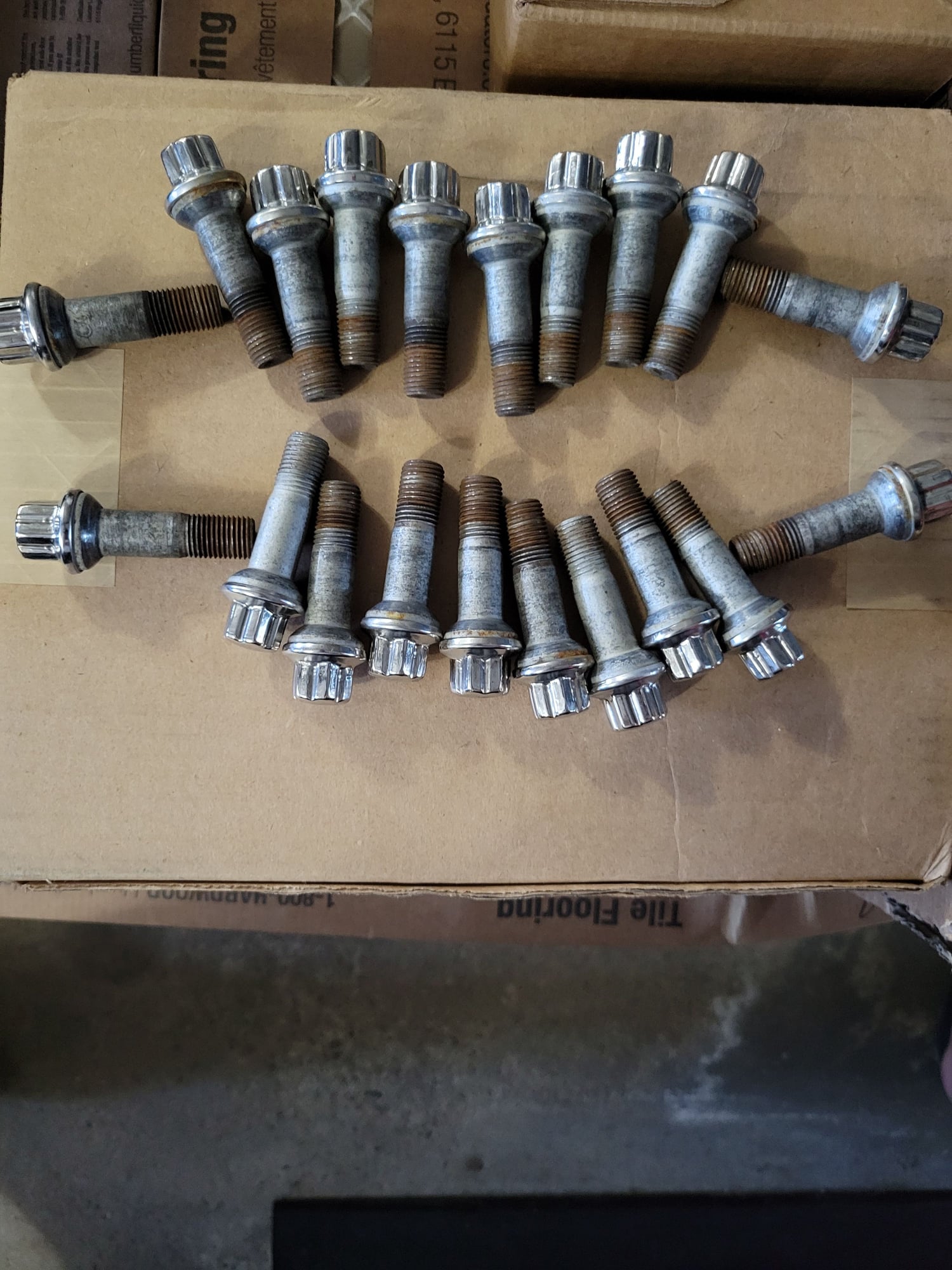 Wheels and Tires/Axles - 07-13 W221 MERCEDES S550 S600 S63 WHEEL LUG NUTS BOLTS 000-990-54-07 - Used - All Years Mercedes-Benz All Models - Waterbury, CT 06708, United States
