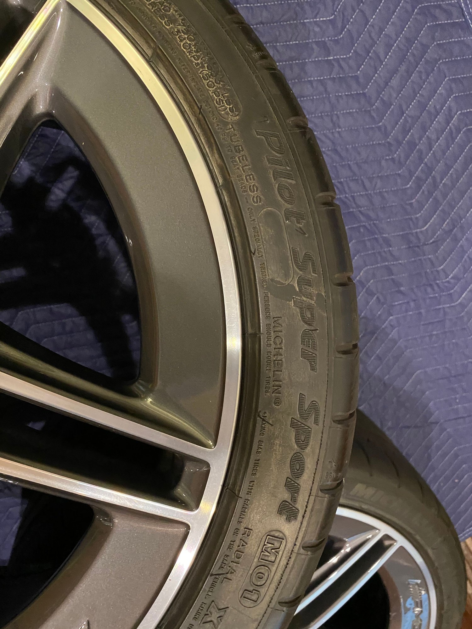 Wheels and Tires/Axles - 19 Inch Wheels Original C63 C63S AMG Sedan W205 W204 Complete Set - Used - 2008 to 2020 Mercedes-Benz C63 AMG - Huntsville, AL 35824, United States