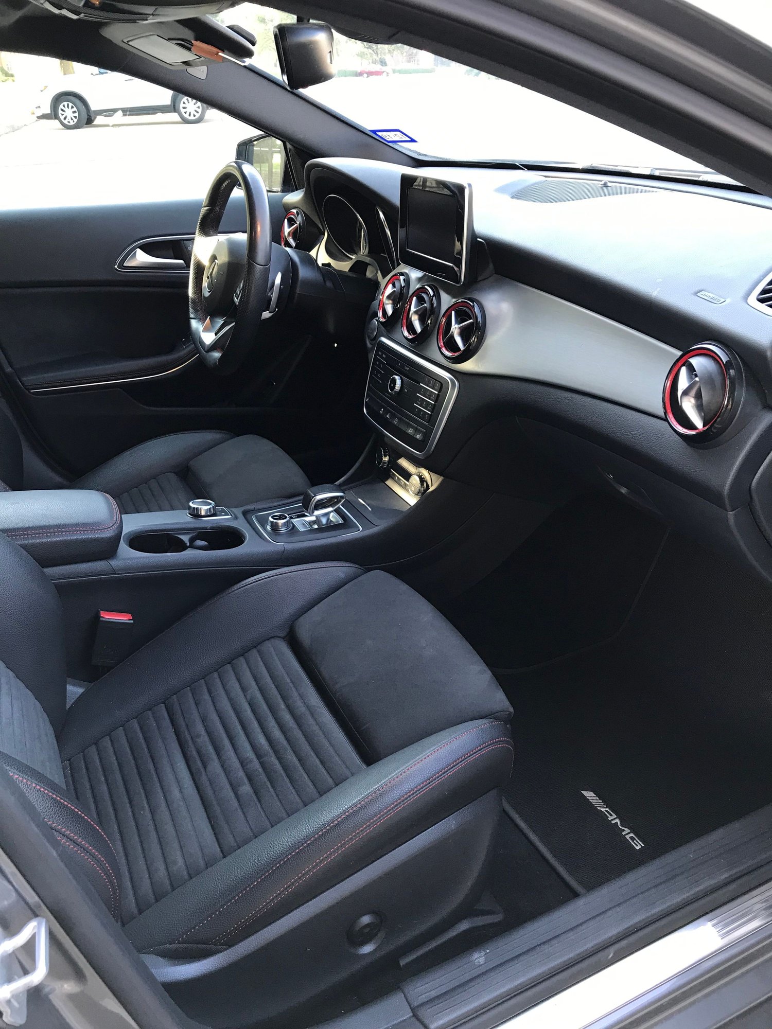 2017 Mercedes-Benz GLA45 AMG - 2017 GLA45 AMG Mountain Gray Hatchback 375hp  19,000 miles - Used - VIN WDDTG5CBXHJ346524 - 4 cyl - AWD - Automatic - Hatchback - Gray - Dallas, TX 75252, United States
