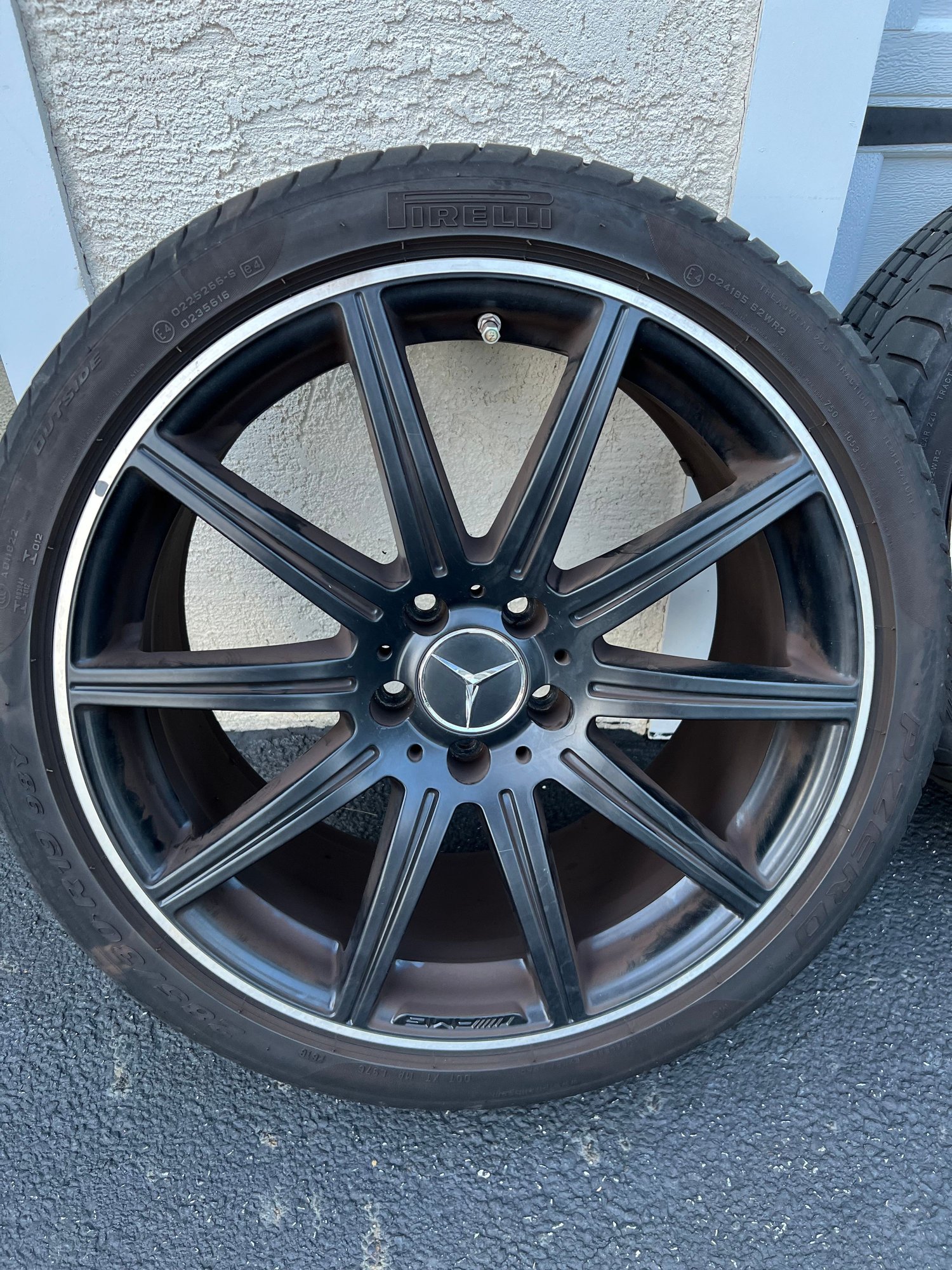 Wheels and Tires/Axles - 10 spoke black AMG wheels and new tires - Used - 2012 to 2015 Mercedes-Benz E63 AMG S - Philadelphia, PA 19063, United States