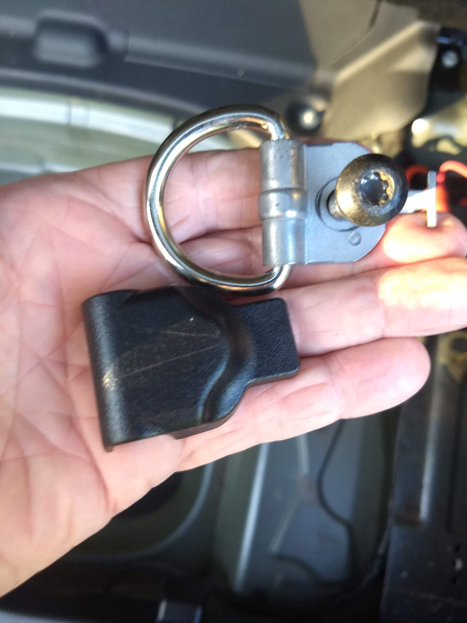 2013 GLK 350 Auxiliary Battery Service Forums