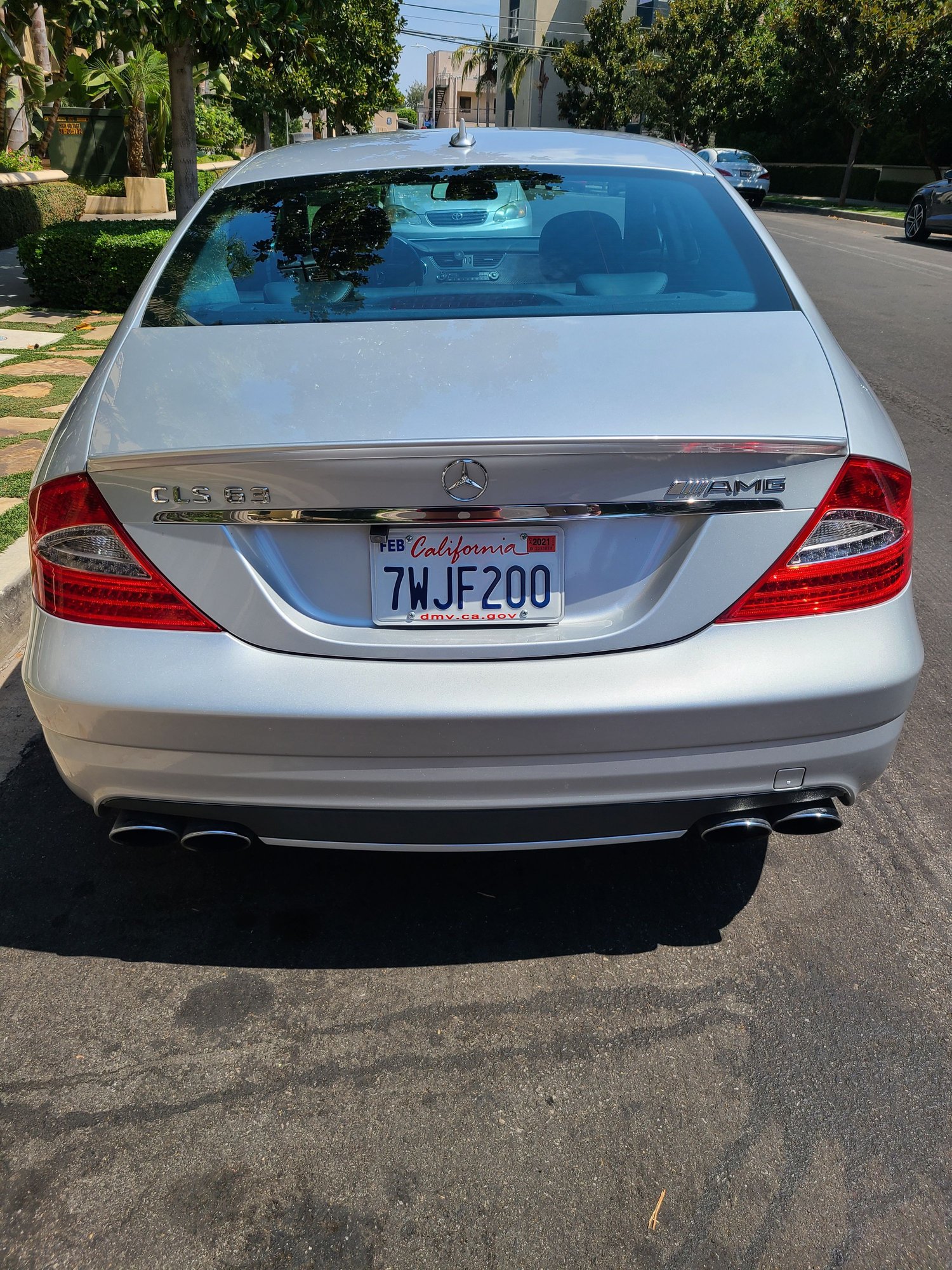 2008 Mercedes-Benz CLS63 AMG - Rare 2008 Mercedes-Benz CLS63 AMG Carbon Fiber Trim, Performance Packages, Rims, etc. - Used - VIN WDDDJ77X18A125112 - 62,165 Miles - 8 cyl - 2WD - Automatic - Coupe - Silver - Los Angeles, CA 91604, United States