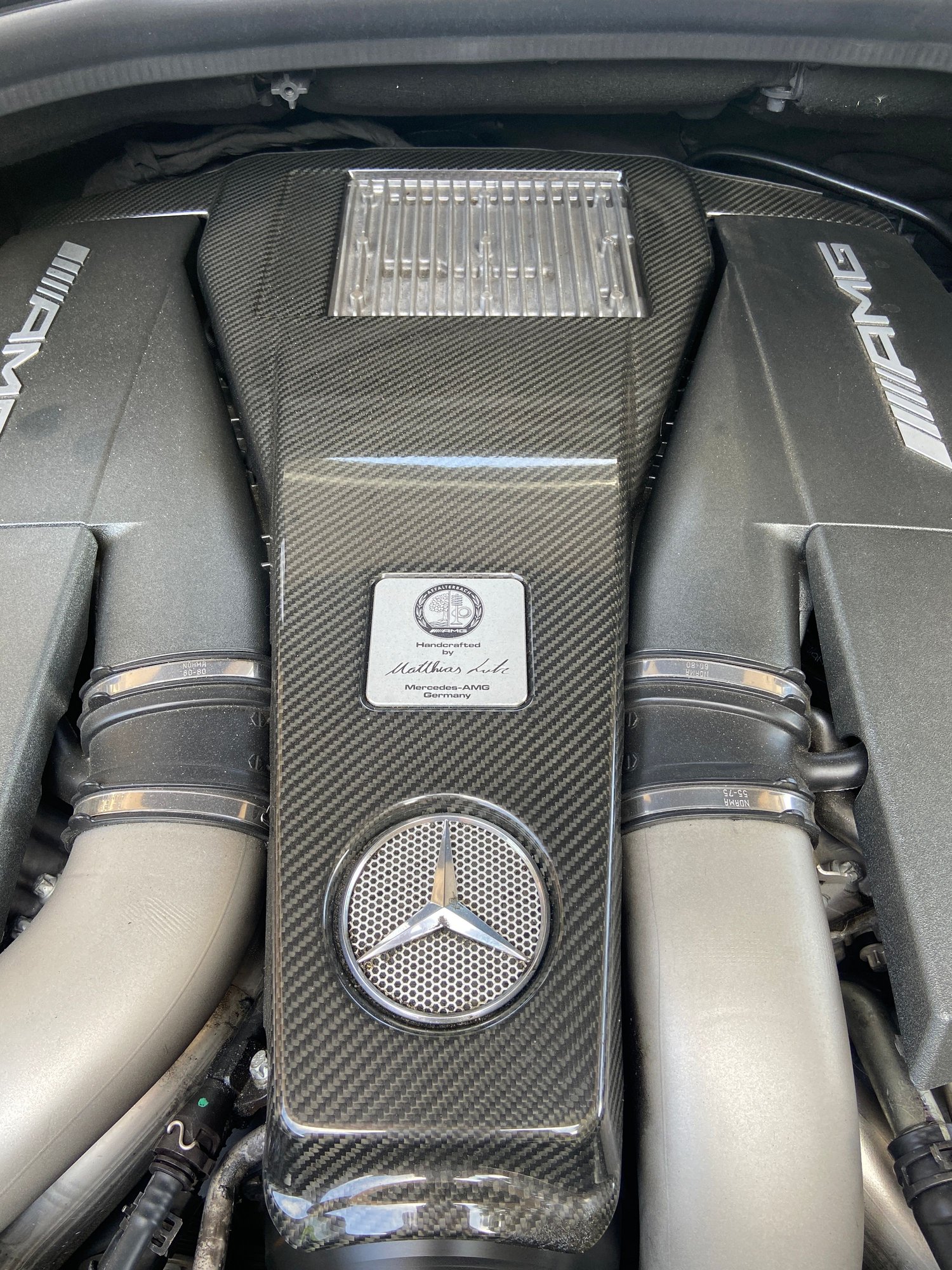 2013 Mercedes-Benz ML63 AMG - 2013 P30 Designo ML63 AMG - Used - VIN 4JGDA7EBXDA240959 - 73,000 Miles - 8 cyl - AWD - Automatic - SUV - White - Denver, CO 80207, United States
