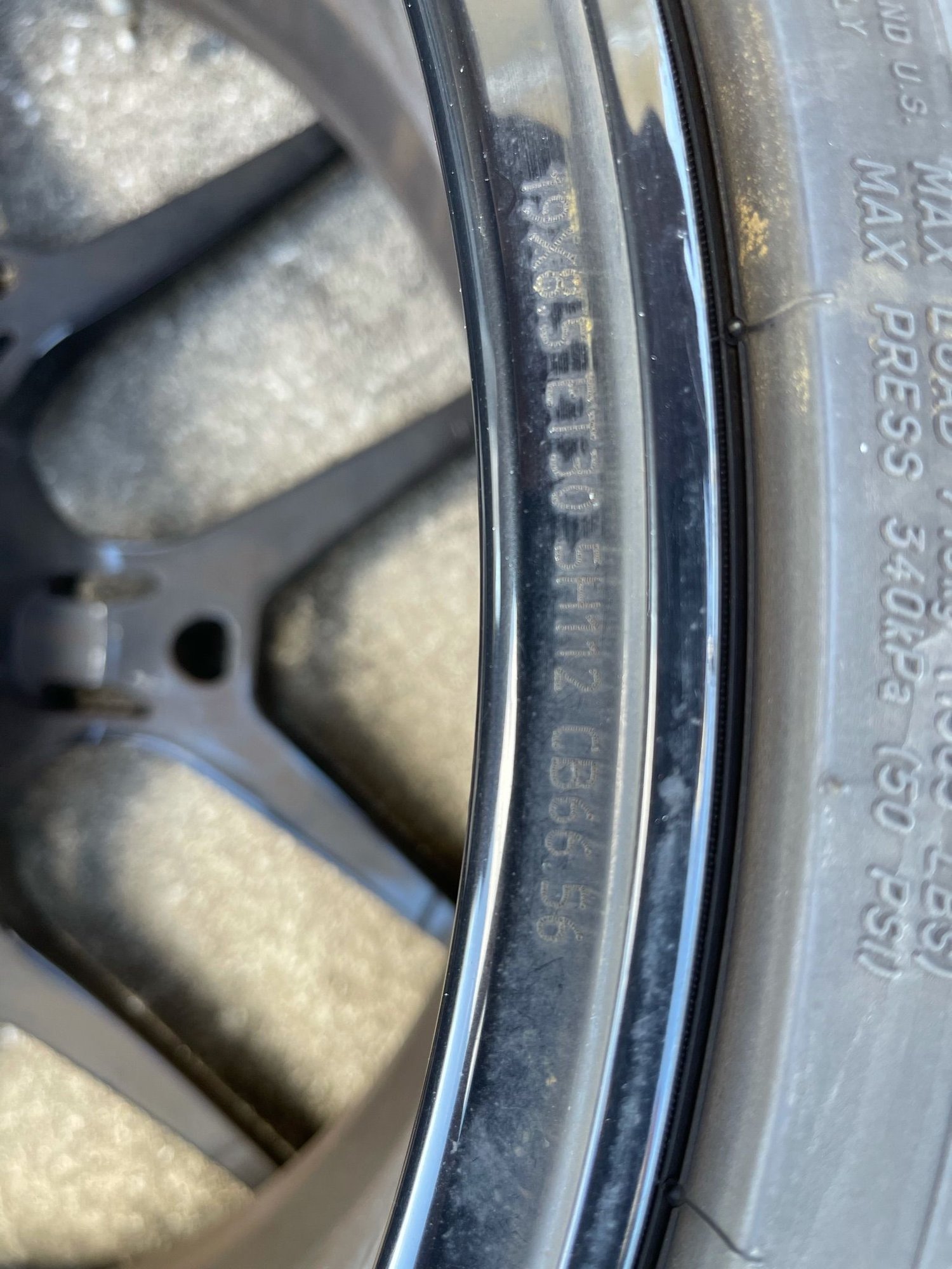 Wheels and Tires/Axles - Used MRR Fully Forged Wheels for C class MB - Used - 2016 to 2021 Mercedes-Benz C300 - 2016 Mercedes-Benz C450 AMG - 2017 to 2021 Mercedes-Benz C43 AMG - Tampa, FL 33544, United States