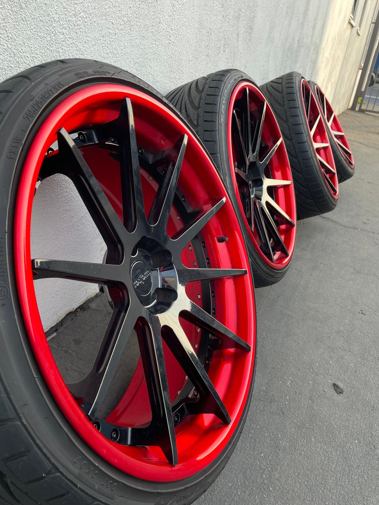 Wheels and Tires/Axles - ROTIFORM  22” 3 PIECES FORGED WHEEL RIMS & TIRES  / CONCAVE FIT S-CLASS G GLS CLS GLE - Used - -1 to 2026 Mercedes-Benz All Models - Los Angeles, CA 91745, United States