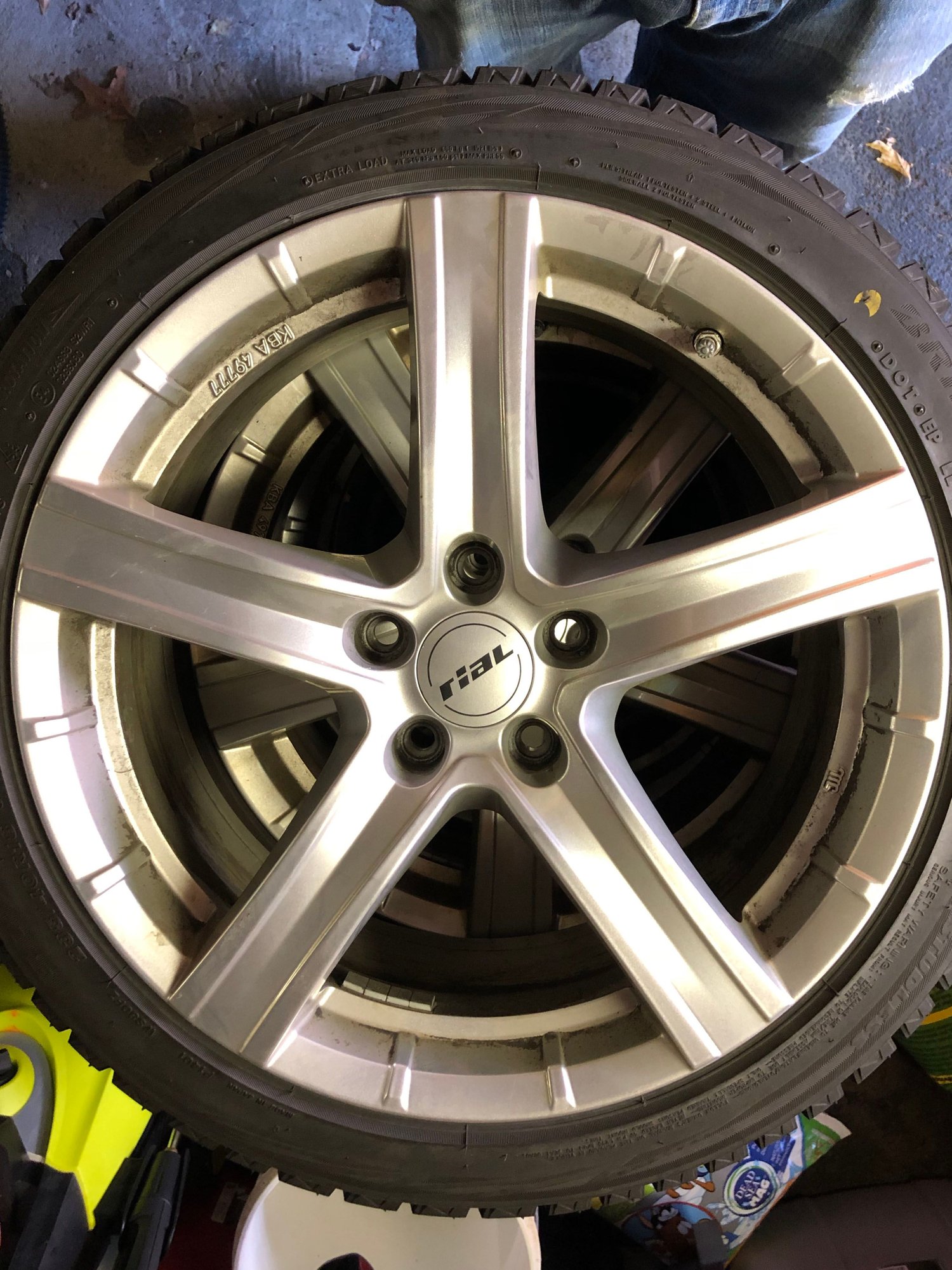 Wheels and Tires/Axles - W204 C63 Snow Tires and Wheels Blizzak WS80 - Used - 2009 to 2015 Mercedes-Benz C63 AMG - Hyde Park, MA 02136, United States