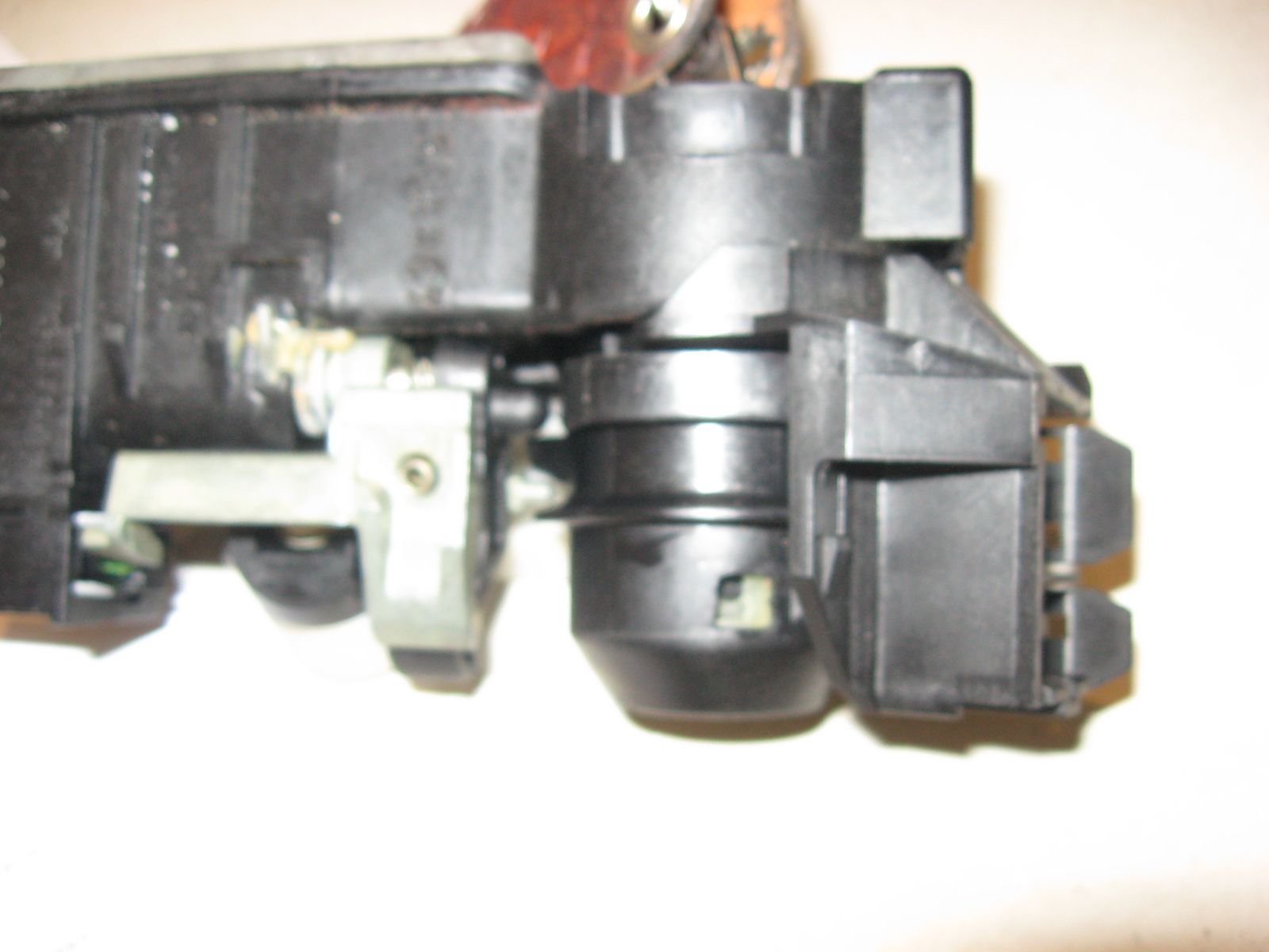 How do you take the trunk lock cylinder out? Forums