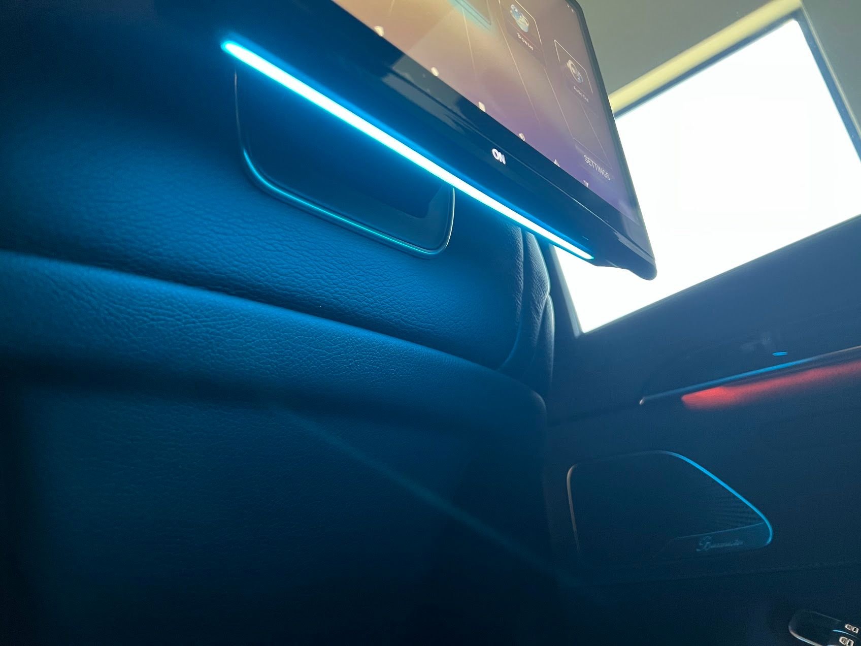 Audio Video/Electronics - Rear Screen Entertainment - Dual Android Touch Screens 12.5" with Mercedes UI - Used - 2010 to 2020 Mercedes-Benz All Models - Cypress, TX 77433, United States