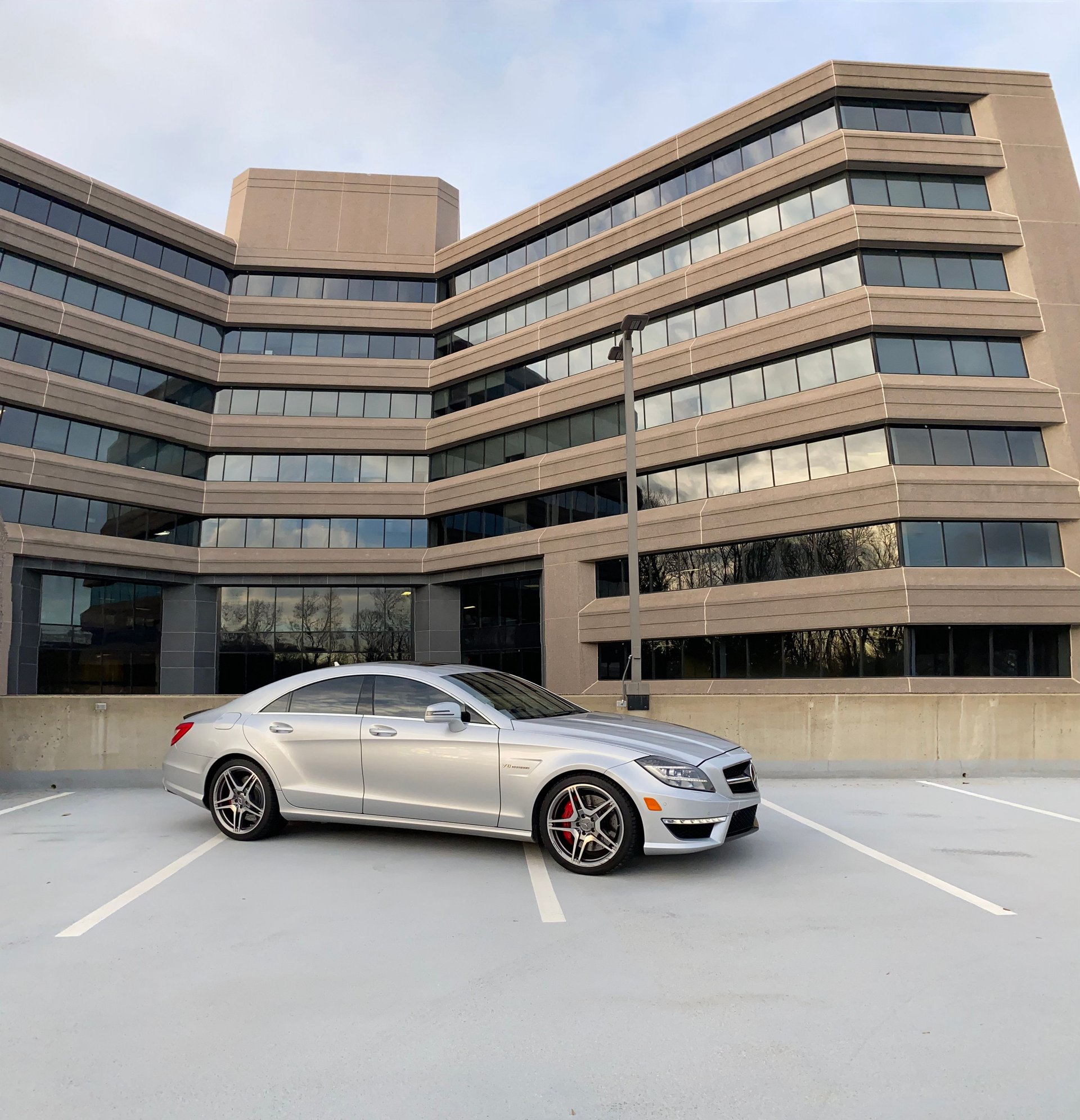 2013 Mercedes-Benz CLS63 AMG - ** 2013 CLS63 ** Performance Package ** Houston TX ** - Used - VIN WDDLJ7EB9DA073354 - 59,760 Miles - 8 cyl - 2WD - Automatic - Sedan - Silver - Houston, TX 77005, United States