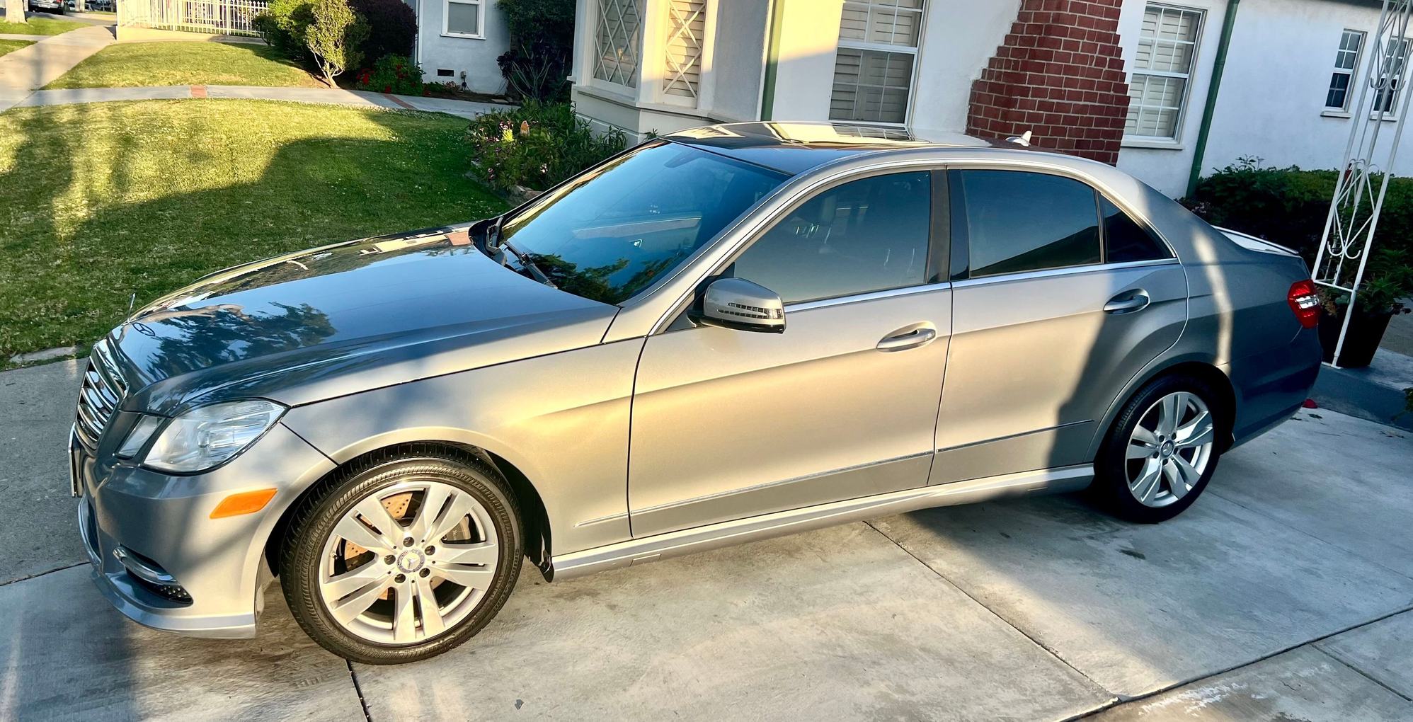 2013 Mercedes-Benz E350 - 2013 E-350 BT - Post Merc Emmisions rebuild and New Oil Seals -Low Mileage - Used - VIN WDDHF2EB9DA742796 - 81,242 Miles - 6 cyl - 2WD - Automatic - Sedan - Black - Inglewood, CA 90302, United States