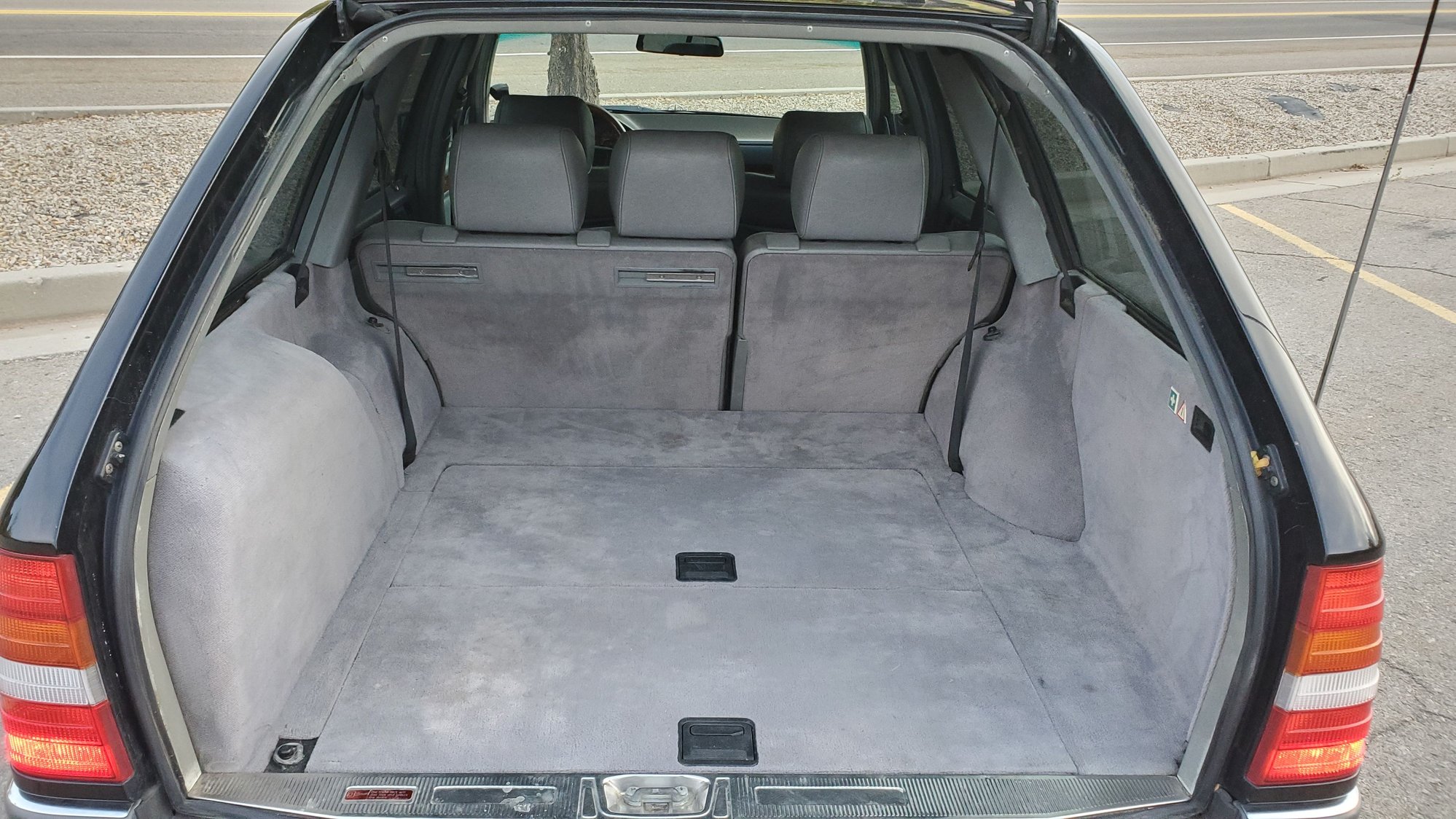 1995 Mercedes-Benz E320 - FS: 1995 E320 Wagon, 130,000 miles, EX Califorina car - Used - VIN WDBEA92E8SF314462 - 130,000 Miles - 6 cyl - 2WD - Automatic - Wagon - Black - Salt Lake City, UT 84119, United States