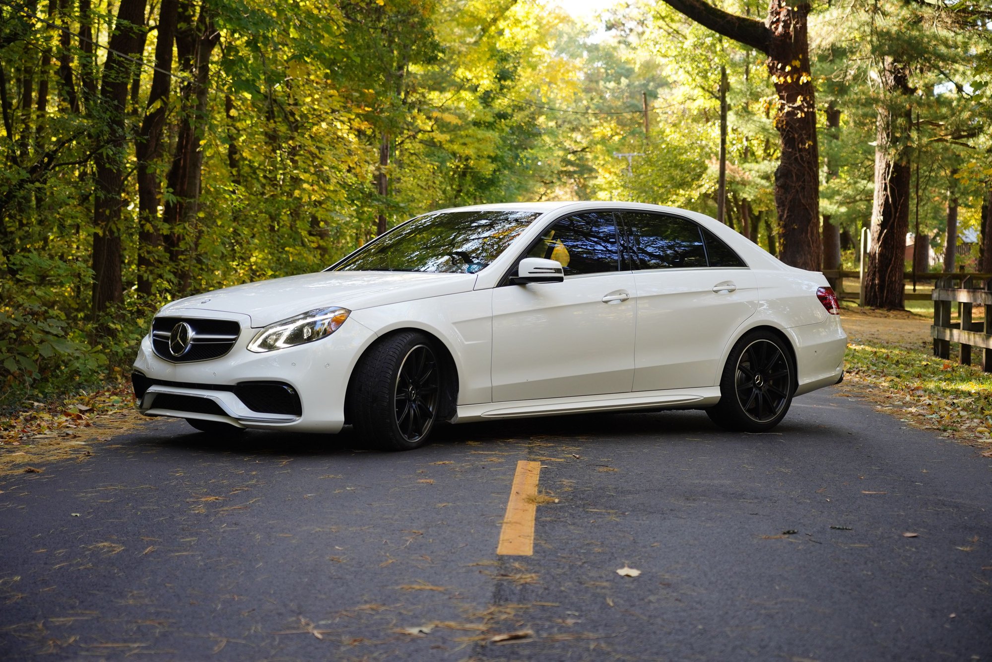 2014 Mercedes-Benz E63 AMG - 2014 AMG E63, Tuned by AMS at AMS, AMS heat exchanger, Renn Tech lowering & more - Used - VIN WDDHF9CB5EA839068 - 24,818 Miles - 8 cyl - AWD - Automatic - Sedan - White - Michigan City, IN 46360, United States