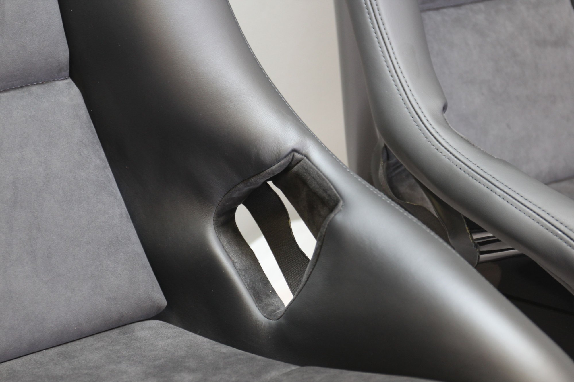 New genuine Mercedes SLS AMG Recaro bucket seats Leather/Alcantara